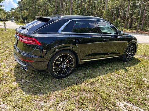 Used 2022 Audi SQ8 Premium Plus AWD/4WD image 9