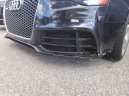 Used 2013 Audi RS 5 Coupe w/ Audi MMI Navigation Plus Pkg image 2