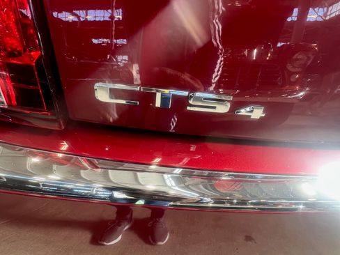 Used 2011 Cadillac CTS Luxury image 13