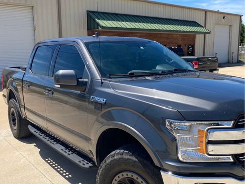 Used 2018 Ford F150 Lariat image 9