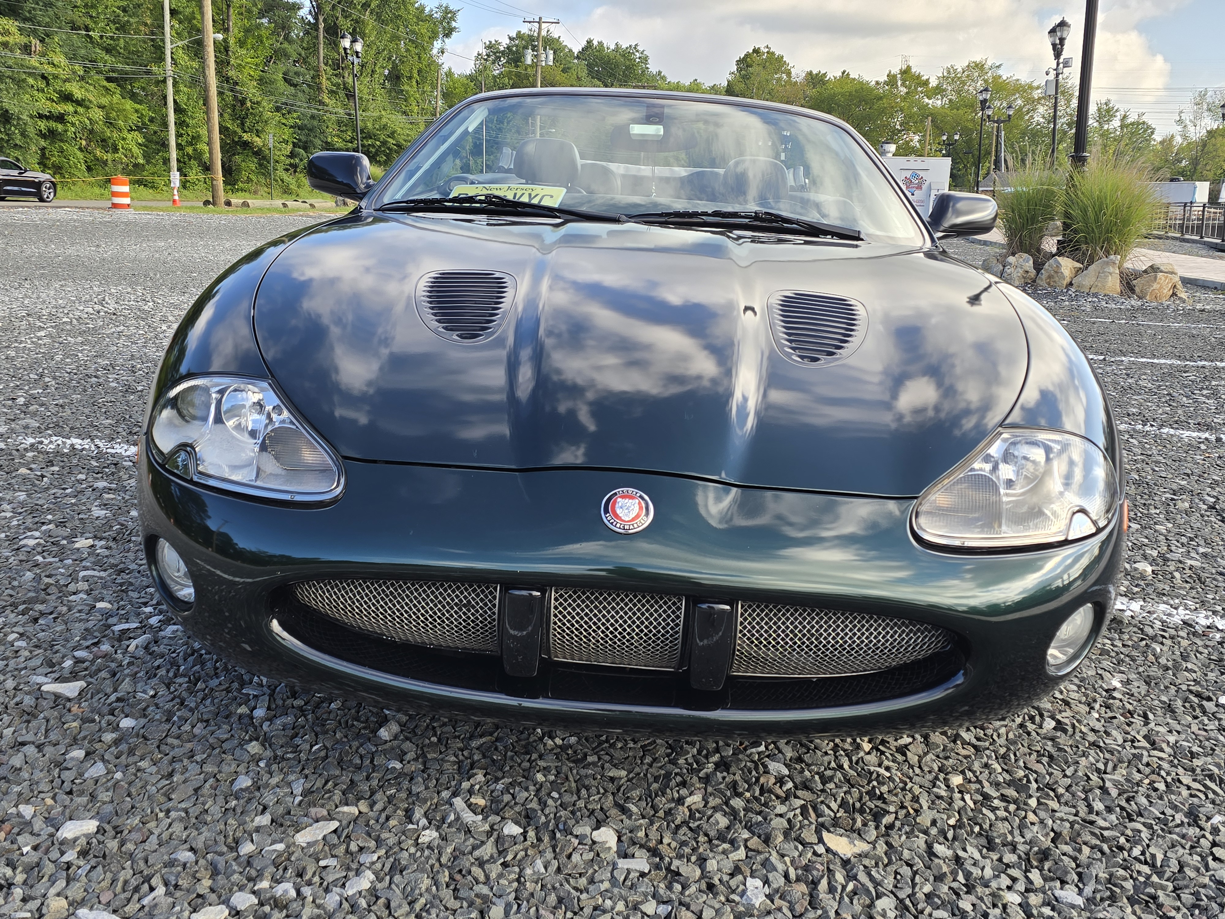 Used 2001 Jaguar XKR Convertible RWD image 2