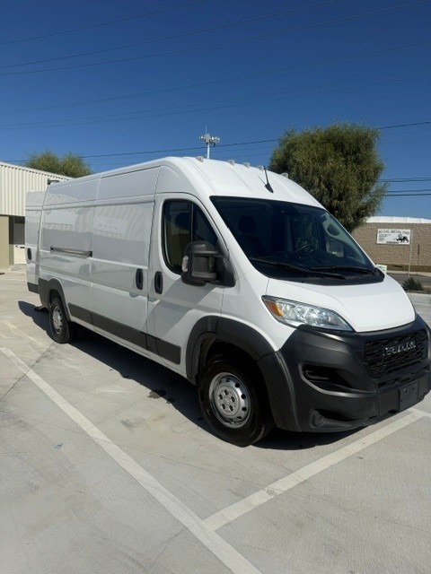 Used 2023 RAM ProMaster 2500 FWD image 5