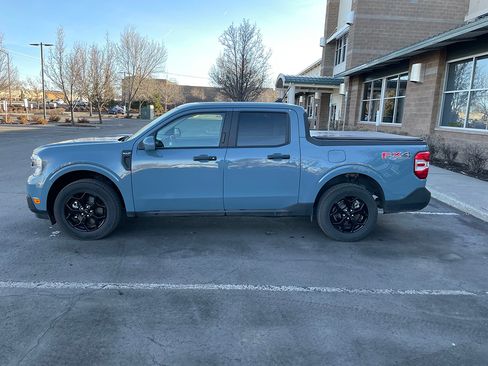 Used 2022 Ford Maverick XLT w/ Equipment Group 300A Standard image 10