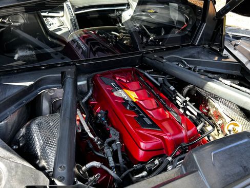 Used 2021 Chevrolet Corvette Stingray Preferred Cpe w/ Z51 Performance Package image 15