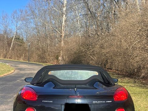 Used 2008 Pontiac Solstice GXP w/ Premium Package image 12