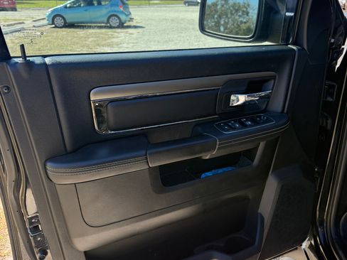 Used 2015 RAM 1500 Sport w/ Convenience Group image 12
