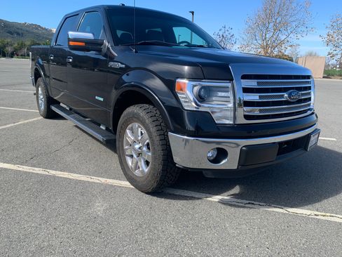 Used 2014 Ford F150 Lariat w/ Equipment Group 502A Luxury image 10