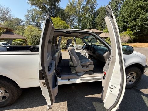 Used 2001 Ford F150 2WD SuperCab image 27
