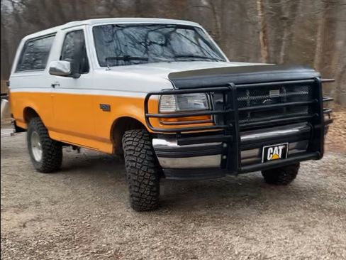 Used 1993 Ford Bronco image 14
