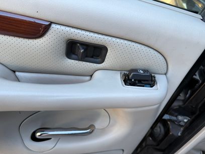 Used 2002 Cadillac Escalade Luxury