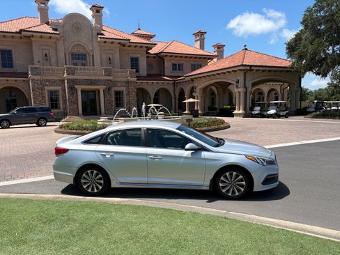 Used 2015 Hyundai Sonata Sport w/ Cargo Package FWD image 1