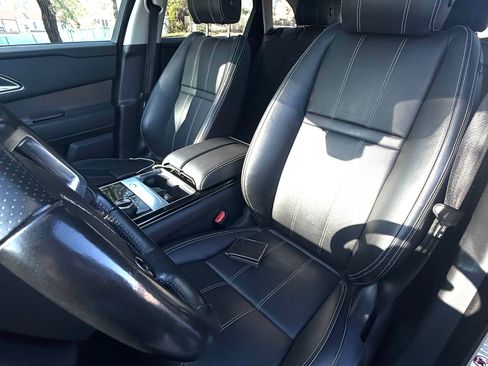 Used 2019 Land Rover Range Rover Velar S image 1
