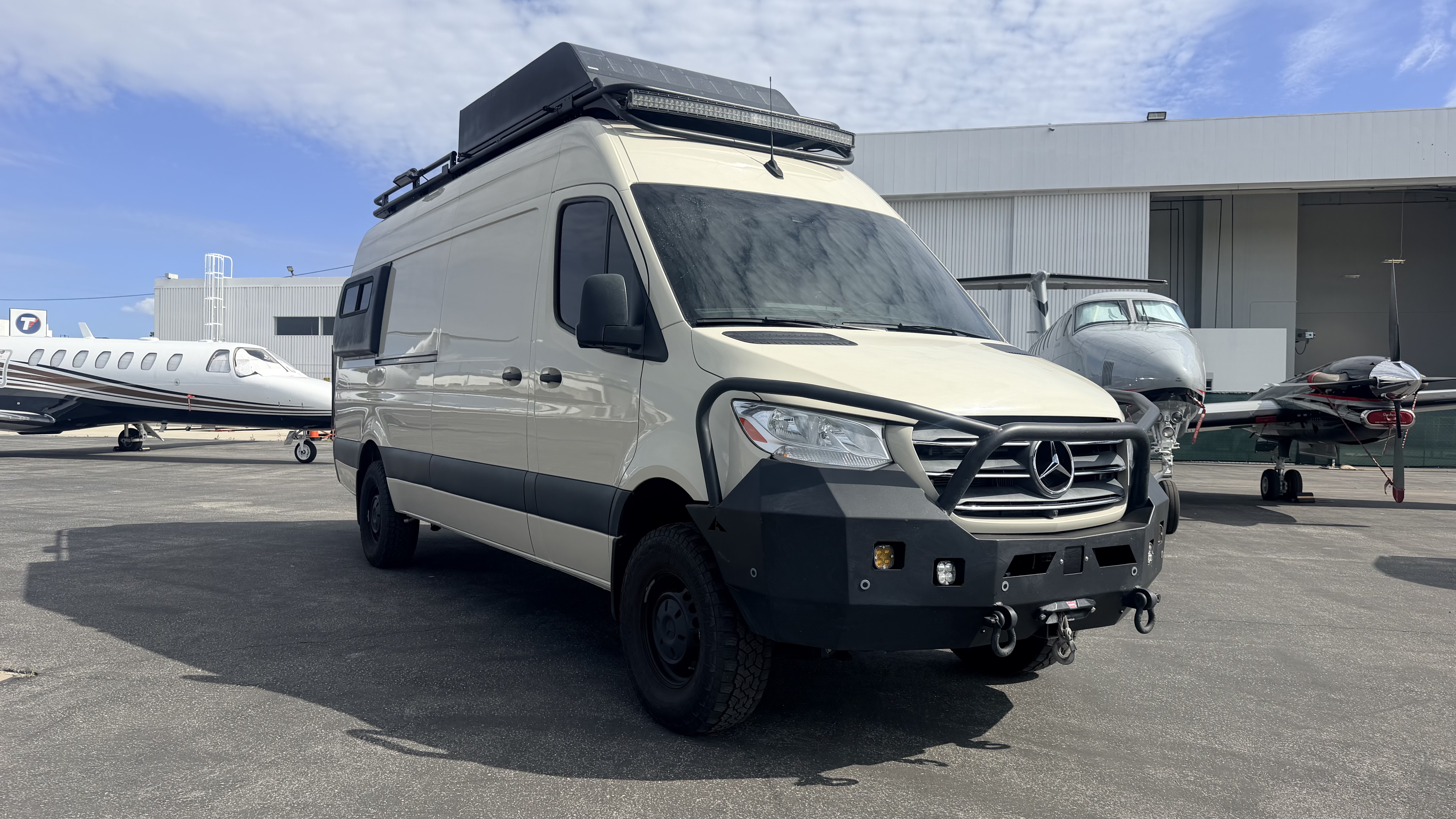 Used 2022 Mercedes-Benz Sprinter 2500 image 2