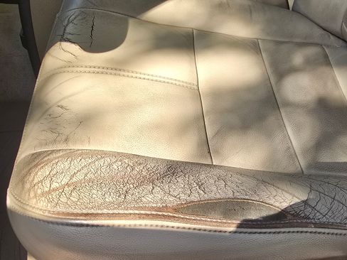 Used 2010 Ford F250 Lariat image 17