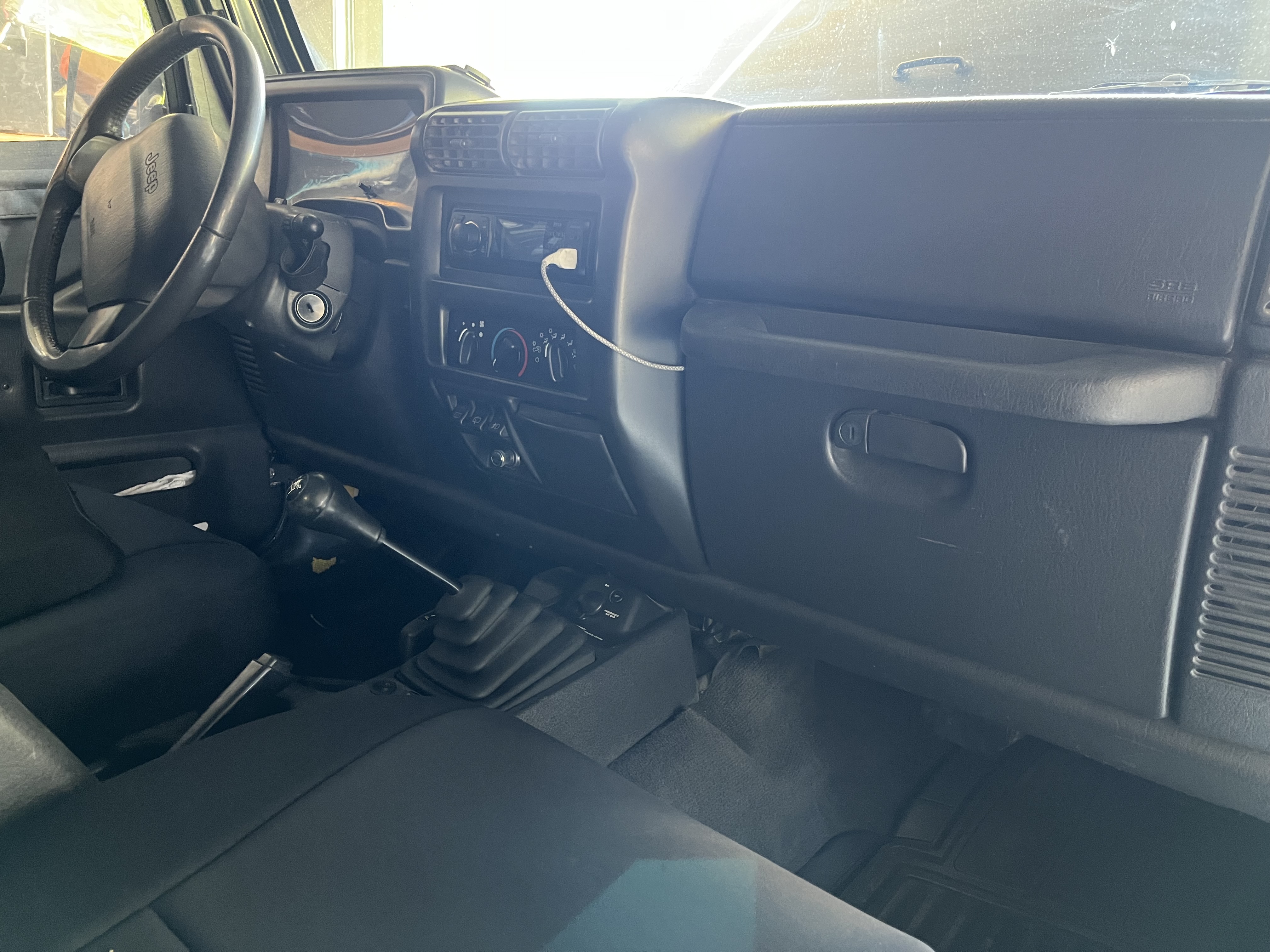 Used 1999 Jeep Wrangler Sport AWD/4WD image 10