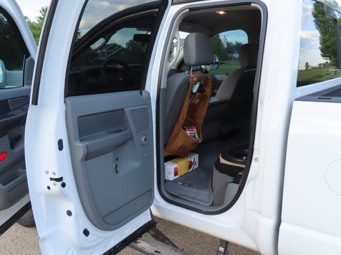Used 2008 Dodge Ram 2500 Truck SLT w/ Popular Equipment Group AWD/4WD image 10