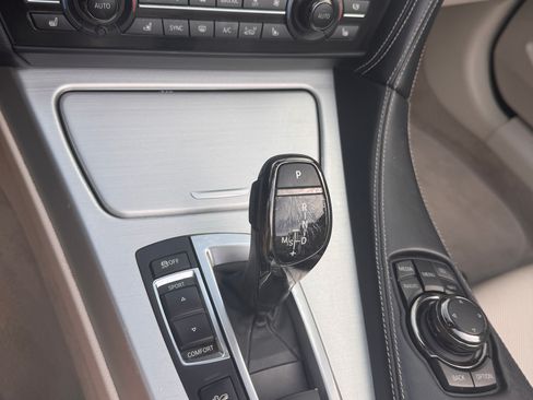 Used 2014 BMW 640i xDrive Convertible AWD/4WD image 19