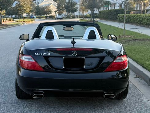 Used 2015 Mercedes-Benz SLK 250 image 5