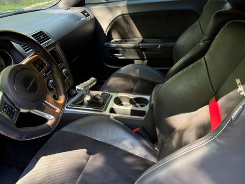 Used 2012 Dodge Challenger SRT8 RWD image 12