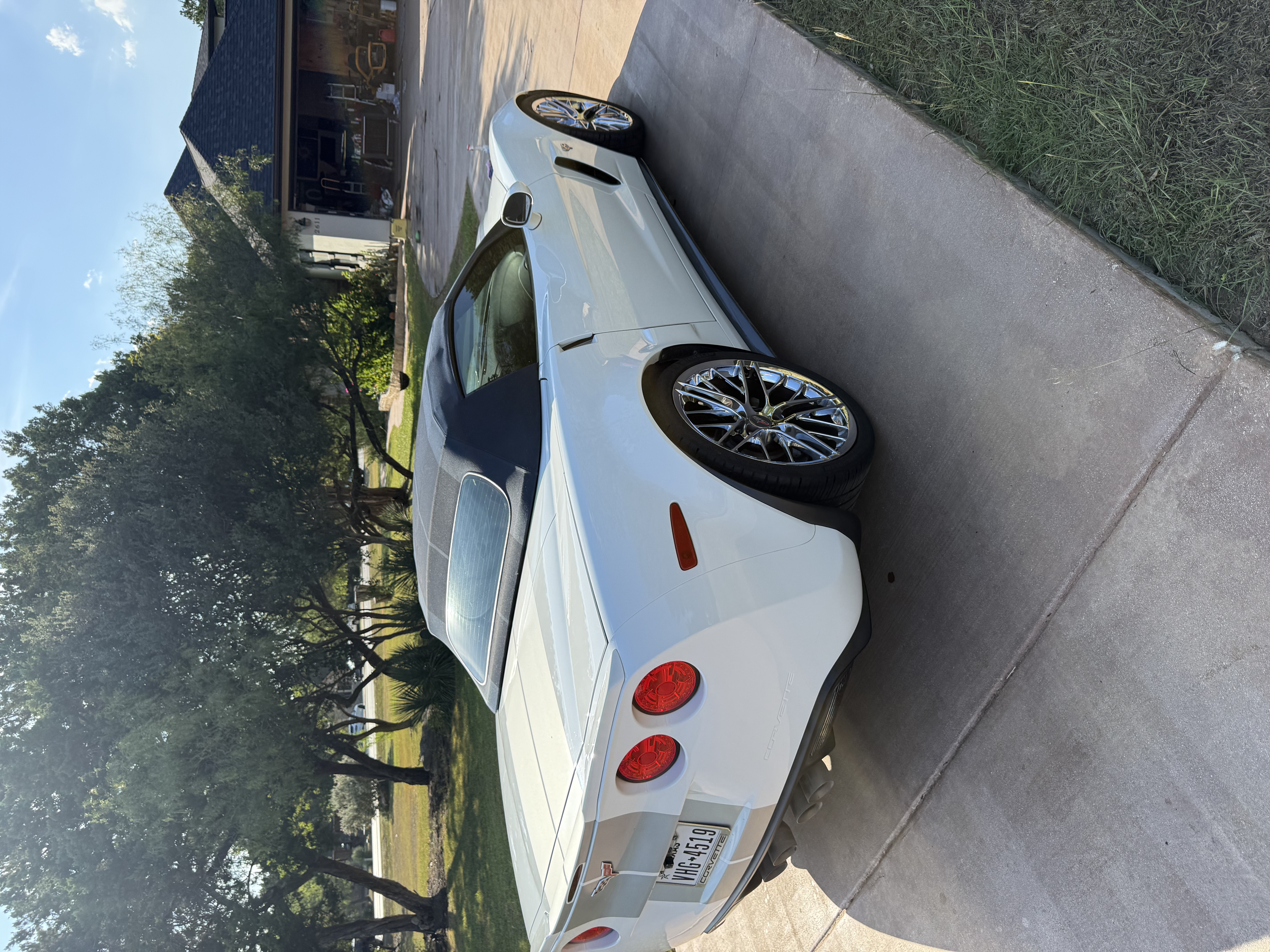 Used 2013 Chevrolet Corvette 427 w/ 1SC Preferred Equipment Group RWD image 27