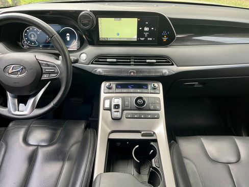 Used 2022 Hyundai Palisade Calligraphy image 11