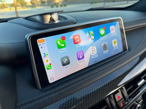 Used 2018 BMW X5 M w/ Executive Package image 21