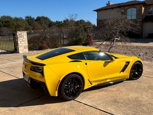 Used 2019 Chevrolet Corvette Z06 image 10