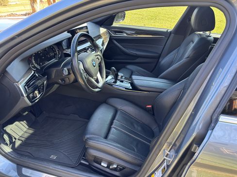Used 2018 BMW 530i image 10