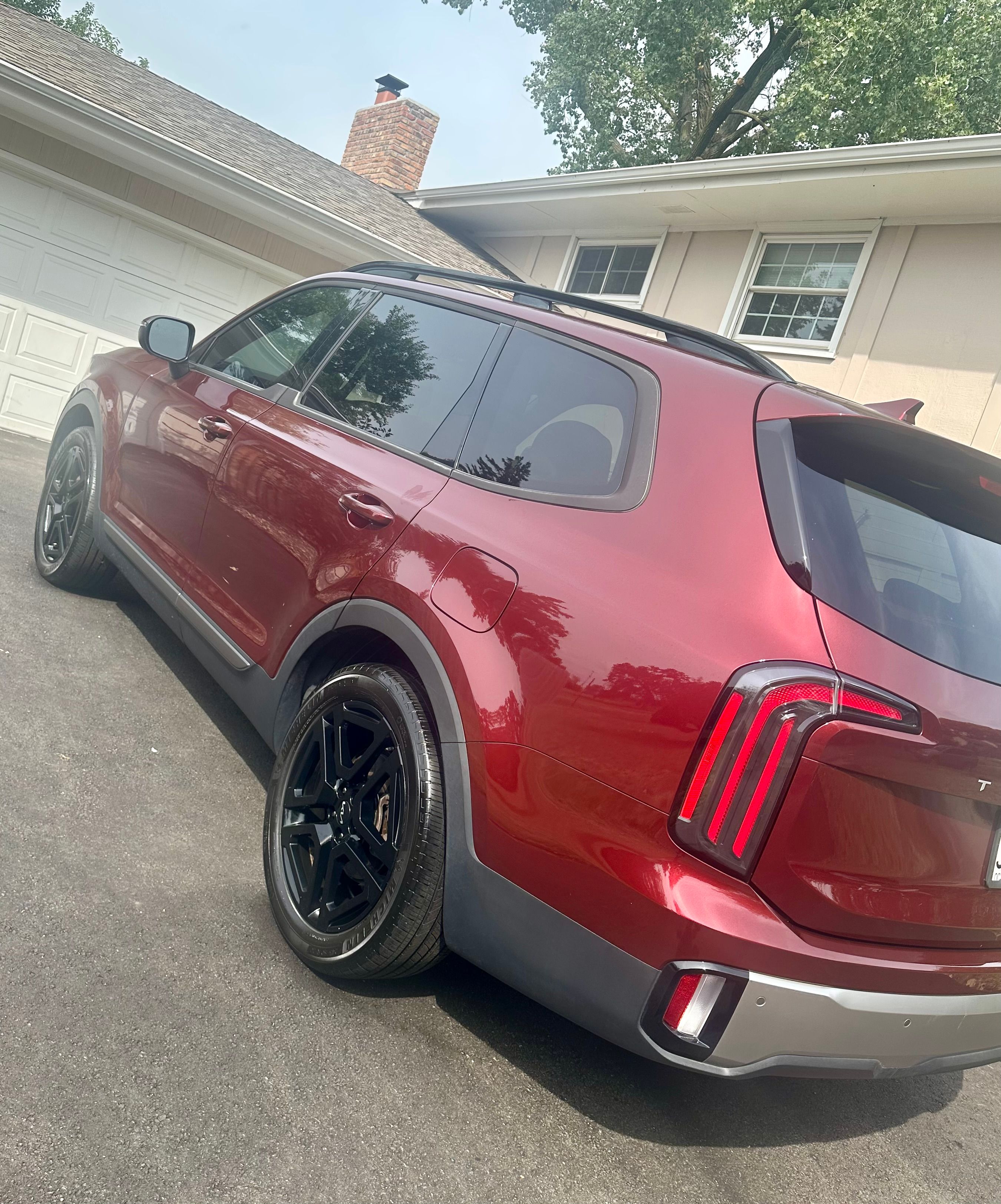 Used 2023 Kia Telluride EX X-Line AWD/4WD image 12