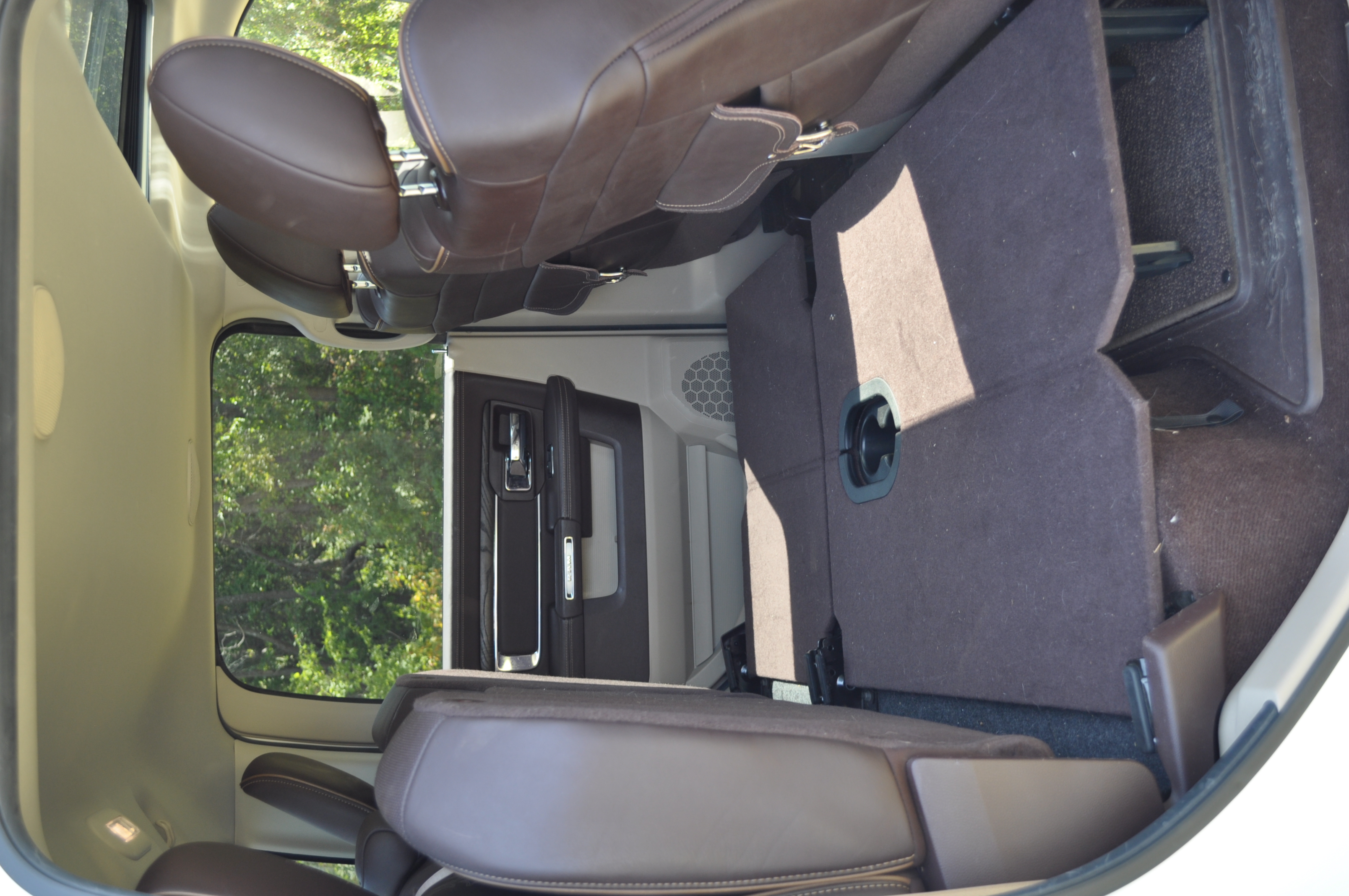 Used 2014 RAM 1500 Laramie Longhorn w/ Convenience Group AWD/4WD image 9