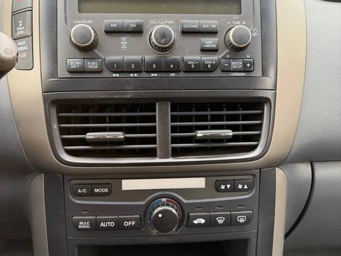 Used 2008 Honda Pilot EX image 8