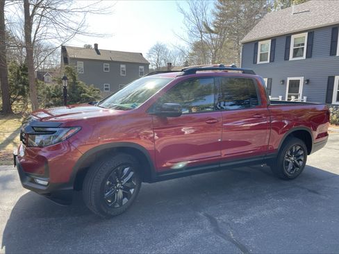 Used 2021 Honda Ridgeline Sport image 4