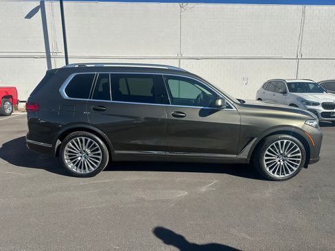Used 2021 BMW X7 xDrive40i AWD/4WD image 29