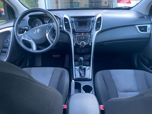 Used 2016 Hyundai Elantra GT image 10