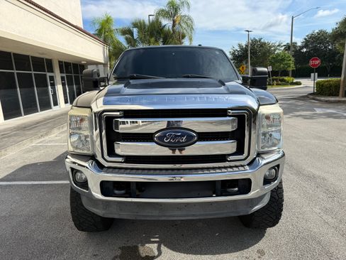 Used 2015 Ford F250 Lariat w/ Lariat Ultimate Package AWD/4WD image 10