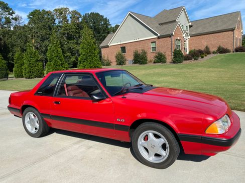 Used 1992 Ford Mustang LX image 8