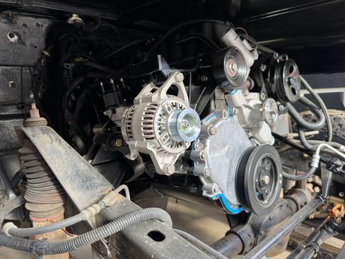 Used 1994 Jeep Wrangler SE image 9