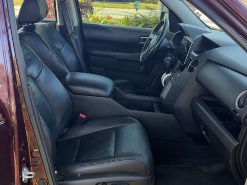 Used 2011 Honda Pilot EX-L image 11