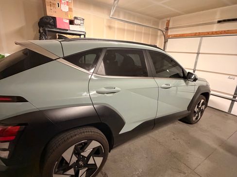 Used 2024 Hyundai Kona Limited AWD/4WD image 13