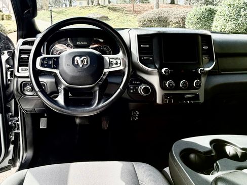 Used 2024 RAM 2500 Big Horn image 9