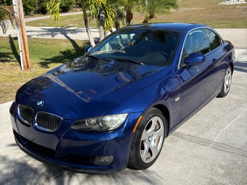 Used 2010 BMW 328i 328i Convertible 2D image 13