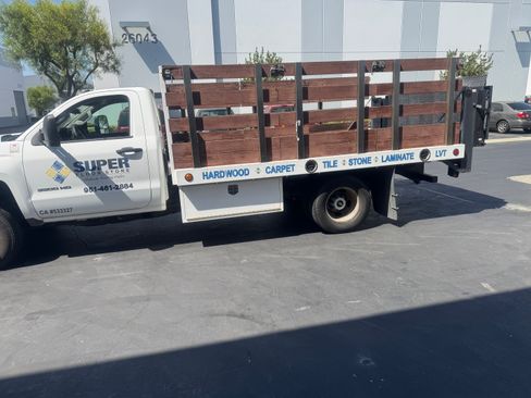 Used 2017 Chevrolet Silverado 3500 W/T RWD image 2