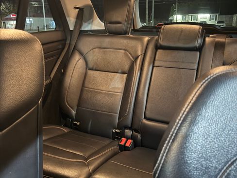 Used 2012 Mercedes-Benz ML 350 4MATIC image 5