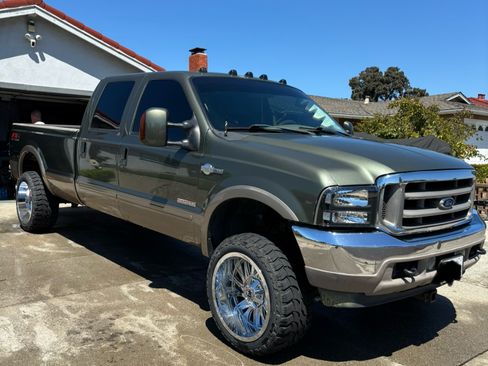Used 2003 Ford F350 King Ranch image 1