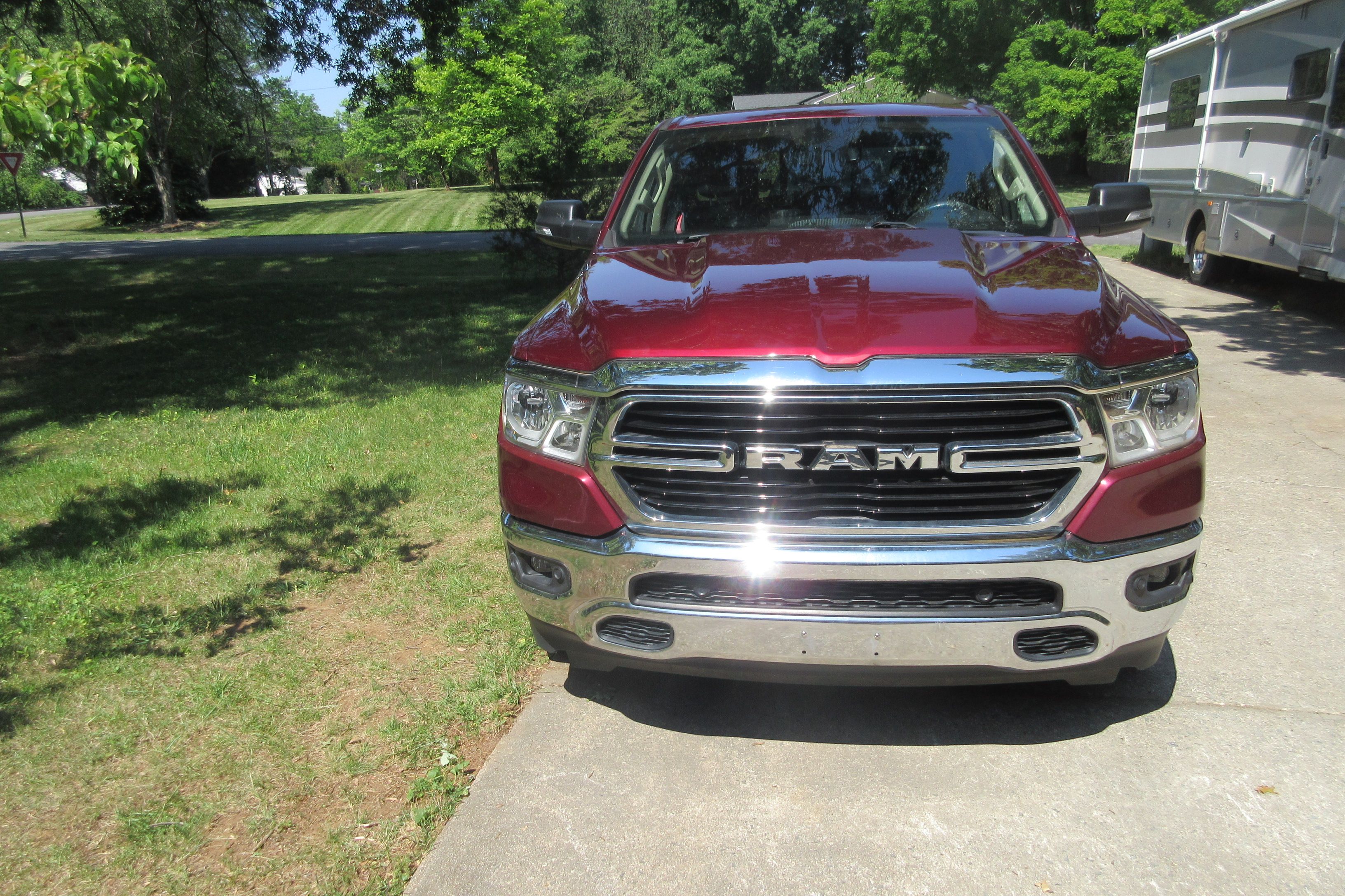 Used 2020 RAM 1500 Big Horn AWD/4WD image 2