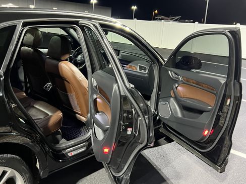 Used 2017 Audi Q3 2.0T Prestige w/ Prestige Package image 10