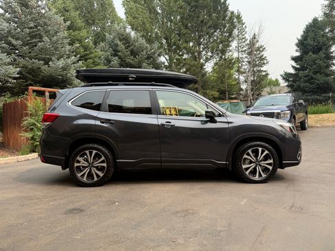 Used 2019 Subaru Forester Limited AWD/4WD image 5