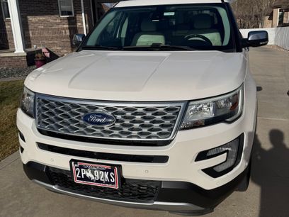 Used 2017 Ford Explorer Platinum