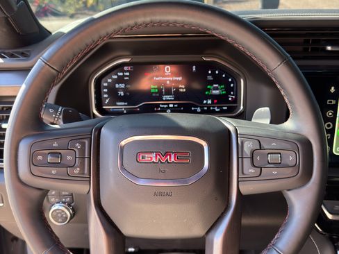 Used 2025 GMC Sierra 1500 AT4X image 23