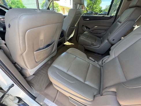 Used 2015 GMC Yukon XL SLT w/ Open Road Package AWD/4WD image 14